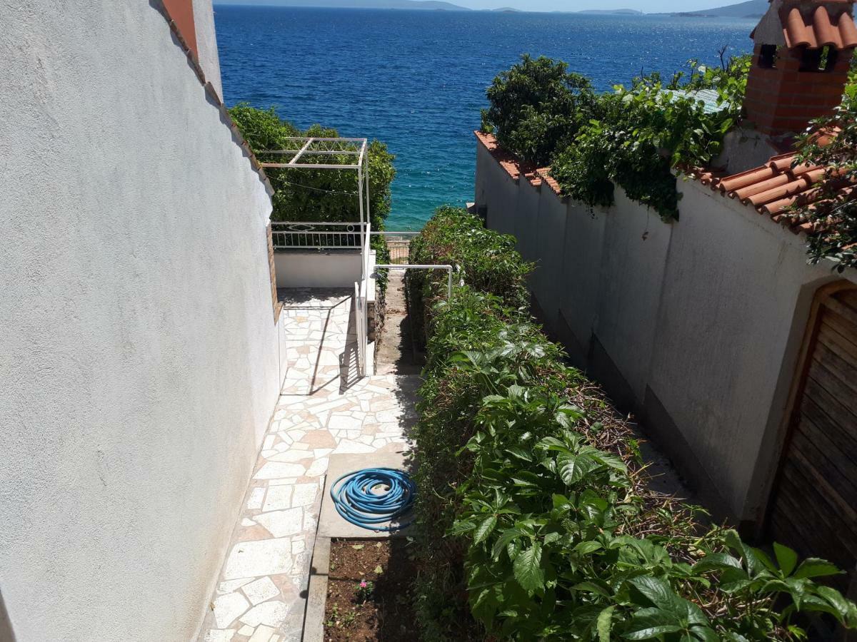 Vacation Home Mirjana Seget Vranjica Exterior foto